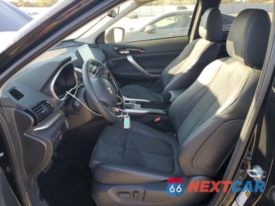 Zdjęcie 7 z 15 samochodu: 2025 MITSUBISHI ECLIPSE CROSS SE VIN:JA4ATWAA0SZ019548 - miniatura