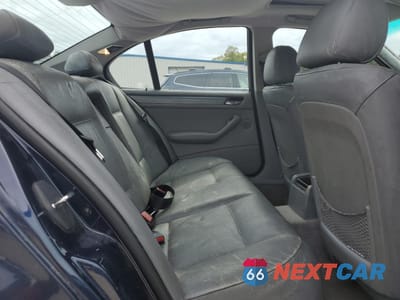 Zdjęcie 10 z 12 samochodu: 1999 BMW 323 I VIN:WBAAM3333XCD55446 - miniatura