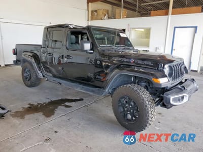 Czwarte zdjęcie samochodu z boku: 2025 JEEP GLADIATOR SPORT VIN:1C6PJTAG4SL518808 - miniatura