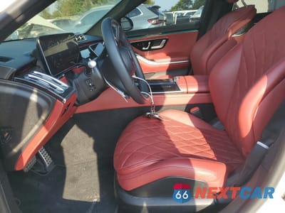 Zdjęcie 7 z 16 samochodu: 2022 MERCEDES-BENZ S 580 4MATIC VIN:W1K6G7GB6NA105445 - miniatura