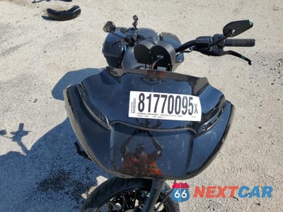 Piąte zdjęcie samochodu w środku: 2019 HARLEY-DAVIDSON FLTRXS VIN:1HD1KTP18KB655947 - miniatura