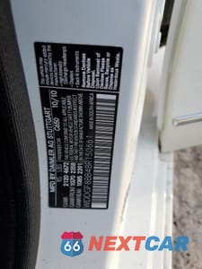 Zdjęcie 12 z 12 samochodu: 2011 MERCEDES-BENZ C 300 4MATIC VIN:WDDGF8BB4BR150661 - miniatura