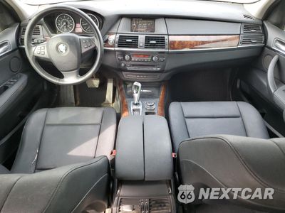 Zdjęcie 8 z 13 samochodu: 2011 BMW X5 XDRIVE35D VIN:5UXZW0C54BL657610 - miniatura