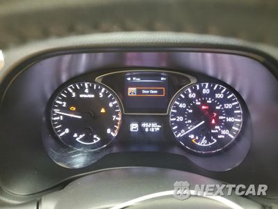 Zdjęcie 9 z 15 samochodu: 2013 NISSAN PATHFINDER S VIN:5N1AR2MN9DC609082 - miniatura