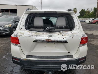 Zdjęcie 6 z 13 samochodu: 2013 TOYOTA HIGHLANDER BASE VIN:5TDZK3EHXDS128184 - miniatura