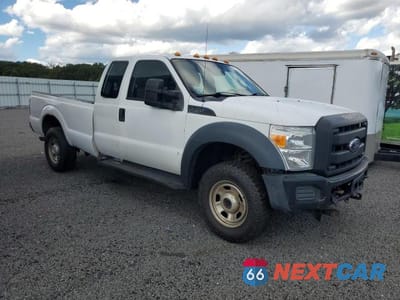 Czwarte zdjęcie samochodu z boku: 2015 FORD F350 SUPER DUTY VIN:1FT8X3B68FED29977 - miniatura