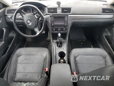 Zdjęcie 8 z 13 samochodu: 2017 VOLKSWAGEN PASSAT R-LINE VIN:1VWDT7A30HC044999 - miniatura