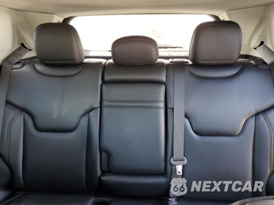 Zdjęcie 10 z 15 samochodu: 2019 JEEP COMPASS LIMITED VIN:3C4NJDCB0KT647883 - miniatura