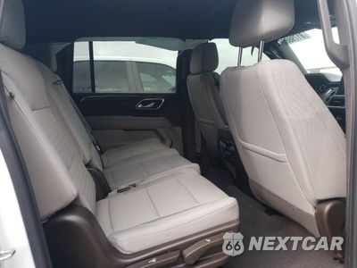 Zdjęcie 11 z 14 samochodu: 2023 CHEVROLET SUBURBAN K1500 LS VIN:1GNSKBKD8PR333445 - miniatura