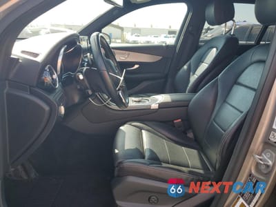 Zdjęcie 7 z 13 samochodu: 2019 MERCEDES-BENZ GLC 300 VIN:WDC0G4JB4KV179937 - miniatura