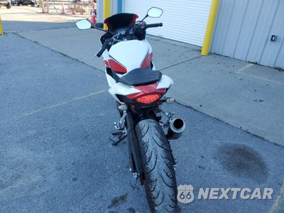 Czwarte zdjęcie samochodu z boku: 2018 HONDA CBR500 R VIN:MLHPC4412J5500145 - miniatura