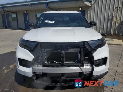 Piąte zdjęcie samochodu w środku: 2023 FORD EXPLORER POLICE INTERCEPTOR VIN:1FM5K8AC7PGA81390 - miniatura