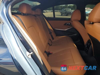 Zdjęcie 10 z 12 samochodu: 2025 BMW M340XI VIN:3MW69FT08S8F11198 - miniatura