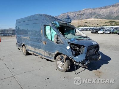 Czwarte zdjęcie samochodu z boku: 2024 FORD TRANSIT T-250 VIN:1FTBR3U81RKB49793 - miniatura