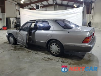 Drugie zdjęcie samochodu z przodu: 1997 LEXUS LS 400 VIN:JT8BH28F2V0084947 - miniatura