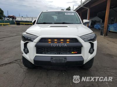 Piąte zdjęcie samochodu w środku: 2016 TOYOTA 4RUNNER SR5/SR5 PREMIUM VIN:JTEBU5JR0G5346744 - miniatura