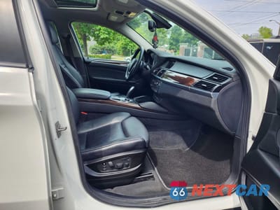 Piąte zdjęcie samochodu w środku: 2012 BMW X6 XDRIVE35I VIN:5UXFG2C58CL780307 - miniatura
