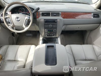 Zdjęcie 8 z 13 samochodu: 2008 GMC YUKON VIN:1GKFK13038J114803 - miniatura