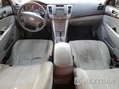 Zdjęcie 8 z 14 samochodu: 2009 HYUNDAI SONATA GLS VIN:5NPET46C79H431604 - miniatura