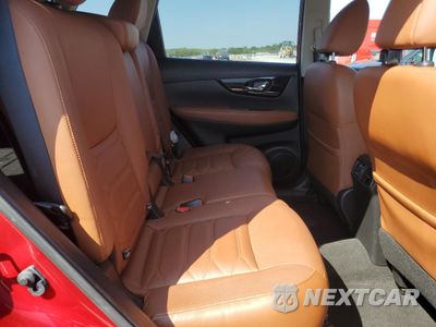 Zdjęcie 10 z 15 samochodu: 2017 NISSAN ROGUE S VIN:JN8AT2MT6HW393964 - miniatura