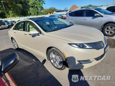 Czwarte zdjęcie samochodu z boku: 2014 LINCOLN MKZ HYBRID VIN:3LN6L2LU5ER813204 - miniatura