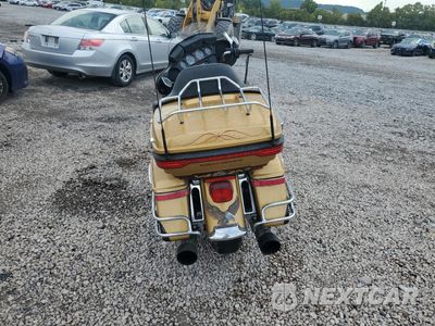 Czwarte zdjęcie samochodu z boku: 2017 HARLEY-DAVIDSON FLHTK ULTRA LIMITED VIN:1HD1KED12HB636318 - miniatura