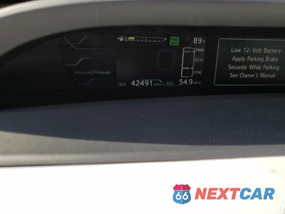 Zdjęcie 9 z 14 samochodu: 2017 TOYOTA PRIUS PRIME VIN:JTDKARFP9H3003844 - miniatura