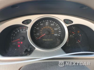 Zdjęcie 9 z 15 samochodu: 2004 TOYOTA HIGHLANDER BASE VIN:JTEDP21A940036917 - miniatura
