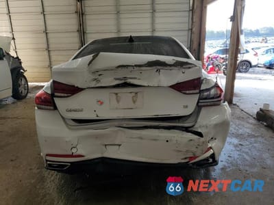 Zdjęcie 6 z 12 samochodu: 2016 HYUNDAI GENESIS 3.8L VIN:KMHGN4JE3GU132198 - miniatura