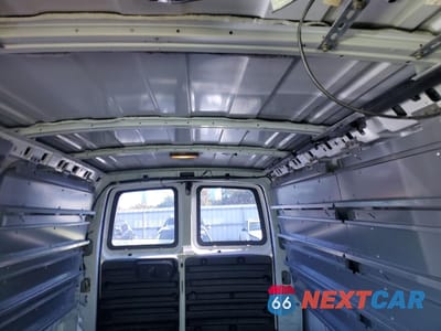 Zdjęcie 10 z 13 samochodu: 2003 CHEVROLET EXPRESS G2500 VIN:1GCGG25U631123883 - miniatura