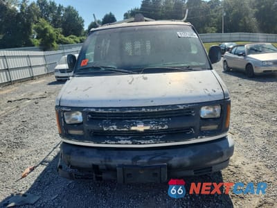 Piąte zdjęcie samochodu w środku: 2001 CHEVROLET EXPRESS G1500 VIN:1GCFG15W211122220 - miniatura