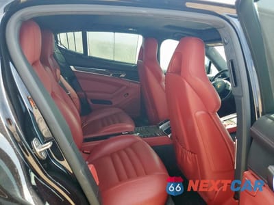 Zdjęcie 10 z 14 samochodu: 2016 PORSCHE PANAMERA GTS VIN:WP0AF2A70GL080547 - miniatura