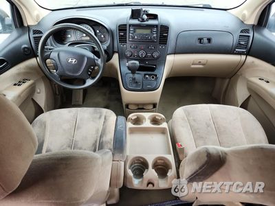 Zdjęcie 8 z 15 samochodu: 2007 HYUNDAI ENTOURAGE GLS VIN:KNDMC233076020850 - miniatura