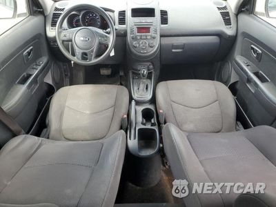 Zdjęcie 8 z 14 samochodu: 2013 KIA SOUL VIN:KNDJT2A5XD7546271 - miniatura