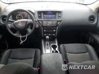Zdjęcie 8 z 14 samochodu: 2017 NISSAN PATHFINDER S VIN:5N1DR2MN8HC911451 - miniatura