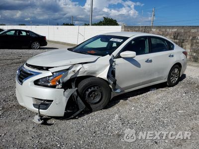 2015 NISS ALTIMA 2.5 S 1N4AL3AP8FN369960 - główne zdjęcie licytacji z USA - miniatura