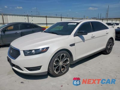 2015 FORD TAURUS SHO 1FAHP2KT4FG100500 - główne zdjęcie licytacji z USA - miniatura