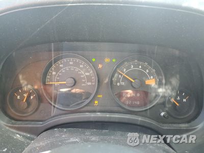 Zdjęcie 9 z 14 samochodu: 2014 JEEP COMPASS SPORT VIN:1C4NJDBB3ED536773 - miniatura