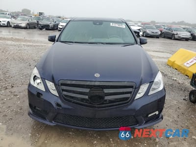 Piąte zdjęcie samochodu w środku: 2010 MERCEDES-BENZ E 550 4MATIC VIN:WDDHF9AB4AA222015 - miniatura