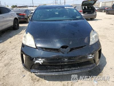 Piąte zdjęcie samochodu w środku: 2015 TOYOTA PRIUS VIN:JTDKN3DU0F1990398 - miniatura