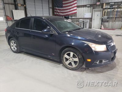 Czwarte zdjęcie samochodu z boku: 2014 CHEVROLET CRUZE LT VIN:1G1PC5SB6E7208666 - miniatura