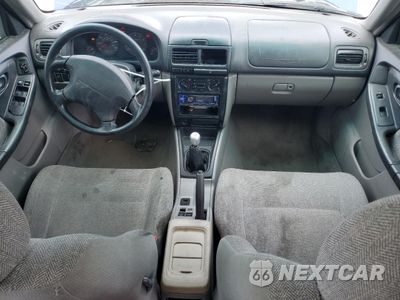 Zdjęcie 8 z 12 samochodu: 2001 SUBARU FORESTER L VIN:JF1SF635X1G755138 - miniatura