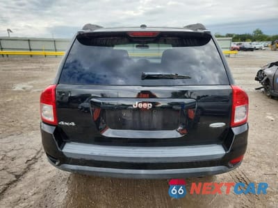 Zdjęcie 6 z 13 samochodu: 2013 JEEP COMPASS LATITUDE VIN:1C4NJDEBXDD190148 - miniatura