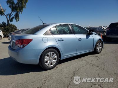 Trzecie zdjęcie samochodu z tyłu: 2012 CHEVROLET CRUZE LS VIN:1G1PC5SH9C7150893 - miniatura