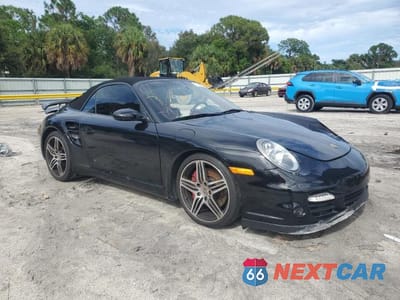 Czwarte zdjęcie samochodu z boku: 2009 PORSCHE 911 TURBO VIN:WP0CD29929S773388 - miniatura