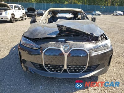 Piąte zdjęcie samochodu w środku: 2024 BMW I4 XDRIVE 40 VIN:WBY83FB0XRFS84126 - miniatura