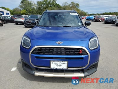 Piąte zdjęcie samochodu w środku: 2025 MINI COUNTRYMAN S ALL4 VIN:WMZ23GA02S7P50162 - miniatura