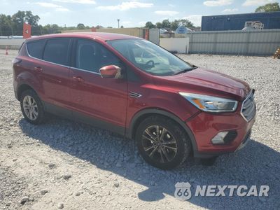 Czwarte zdjęcie samochodu z boku: 2017 FORD ESCAPE SE VIN:1FMCU0GD7HUD51708 - miniatura