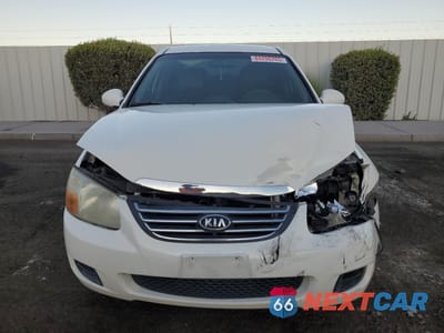 Piąte zdjęcie samochodu w środku: 2009 KIA SPECTRA EX VIN:KNAFE221895654352 - miniatura