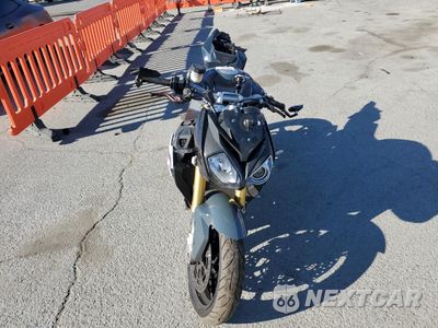 Drugie zdjęcie samochodu z przodu: 2018 BMW S 1000 R VIN:WB10D6208JZ762183 - miniatura